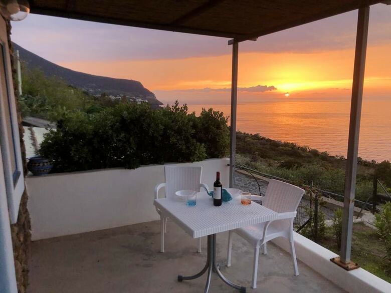 Apartamento Studio In Malfa
