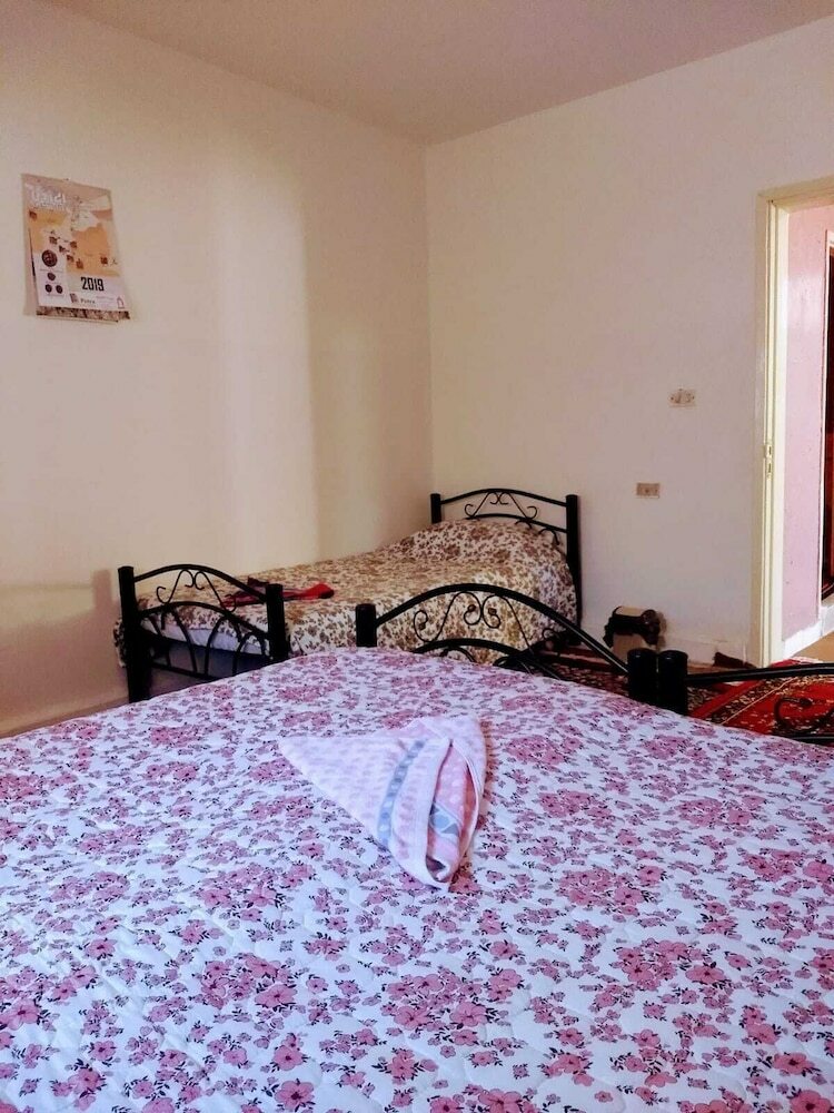 Hotel Youth Guest House