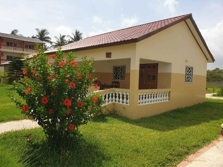 Aparthotel Kunta Kinteh Beach Complex