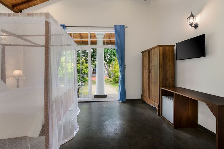 Hotel Pearl Villa Welhengoda