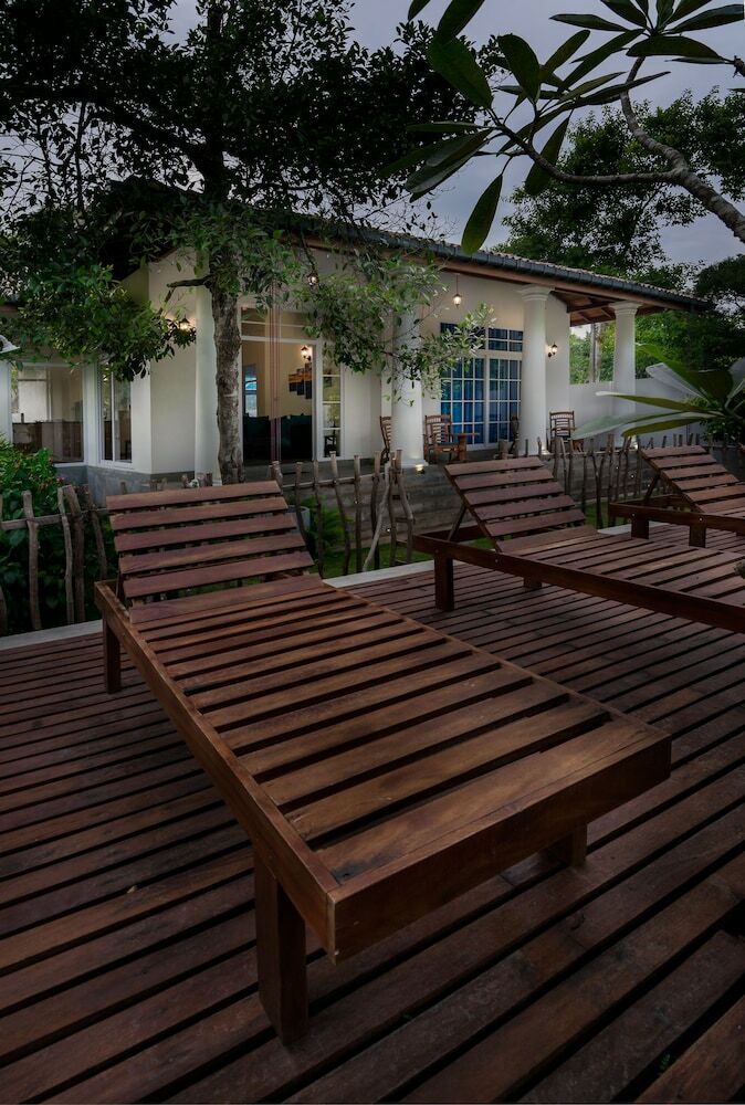 Hotel Pearl Villa Welhengoda