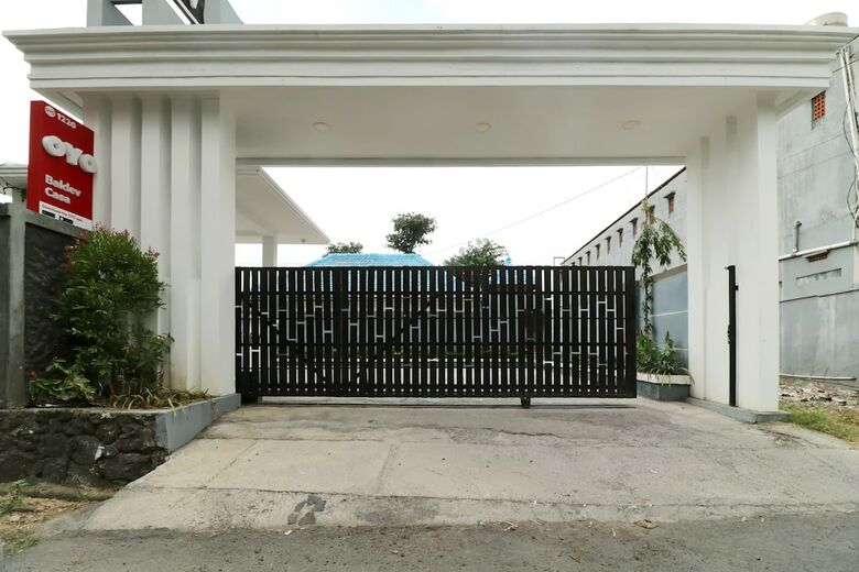 Hostal Oyo 1220 Baldev Casa