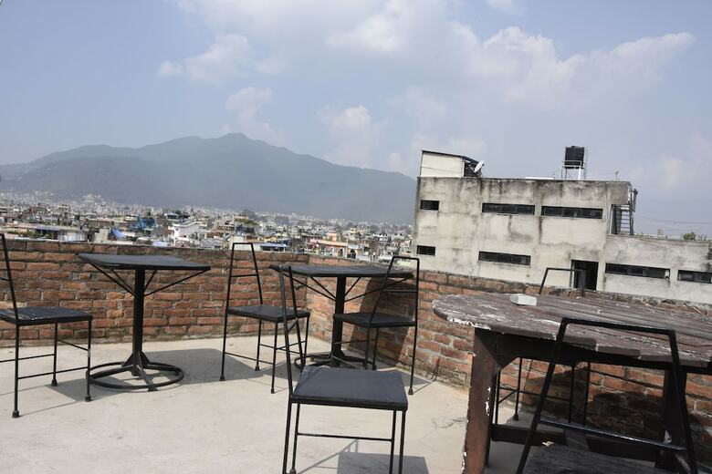 Bed & Breakfast Beehive Hostel