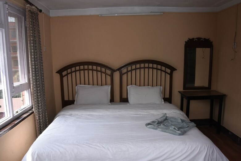 Bed & Breakfast Beehive Hostel