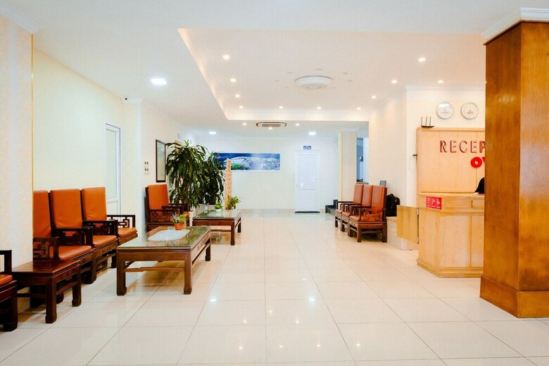Oyo 269 Moet Hotel