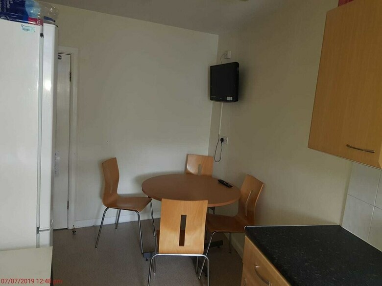 Apartamentos Headford House Private Rooms