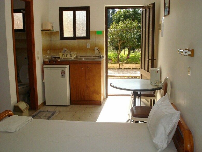 Aparthotel Mejanis