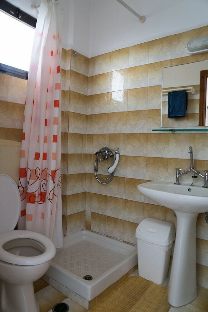 Aparthotel Mejanis