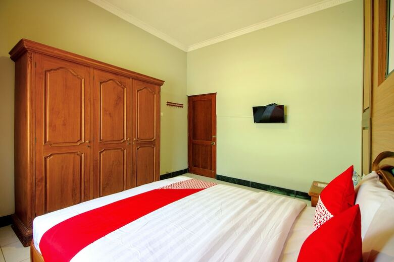 Hostal Oyo 1195 The Doctor's Guest House Syariah