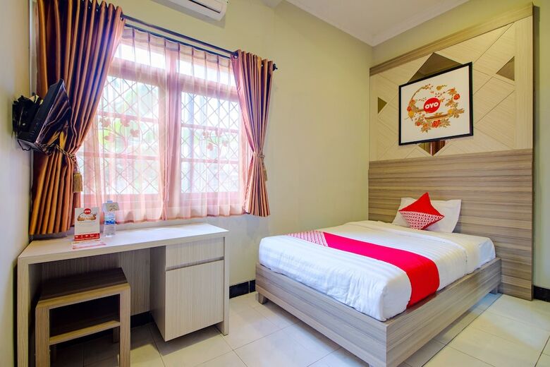 Hostal Oyo 1195 The Doctor's Guest House Syariah