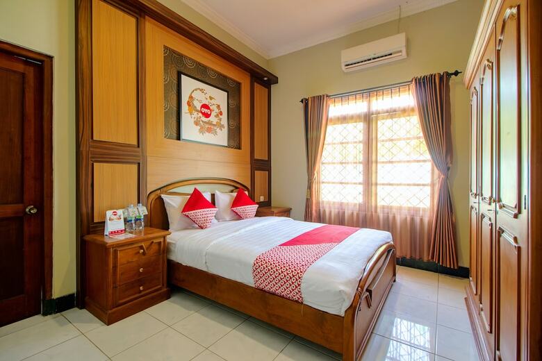 Hostal Oyo 1195 The Doctor's Guest House Syariah