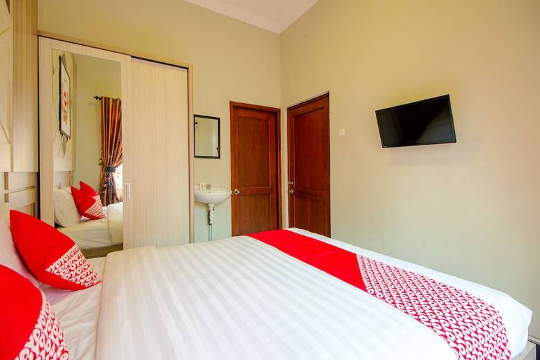 Hostal Oyo 1195 The Doctor's Guest House Syariah