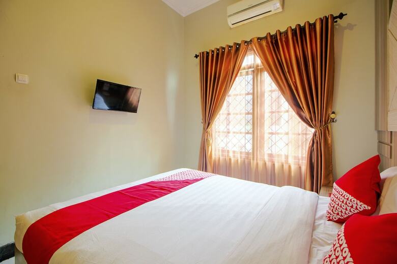 Hostal Oyo 1195 The Doctor's Guest House Syariah