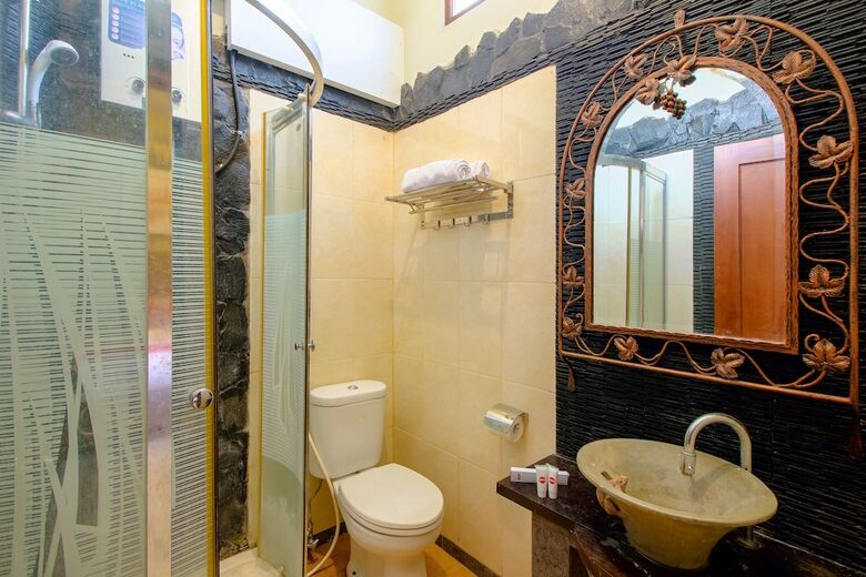 Hostal Oyo 1195 The Doctor's Guest House Syariah