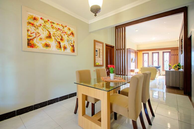 Hostal Oyo 1195 The Doctor's Guest House Syariah