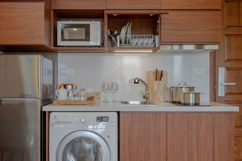 Aparthotel Moon West Lake Serviced Apartment