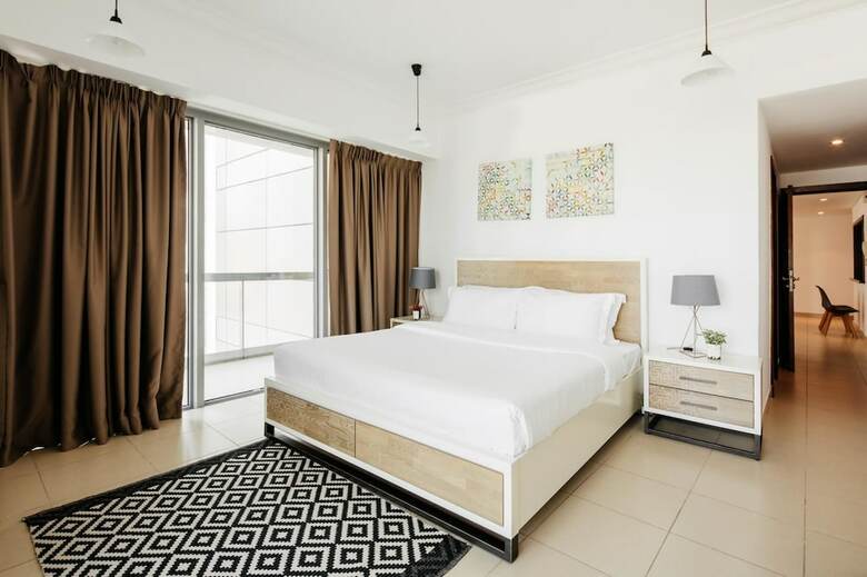 Apartamento Fantastay Downtown Blvd 8