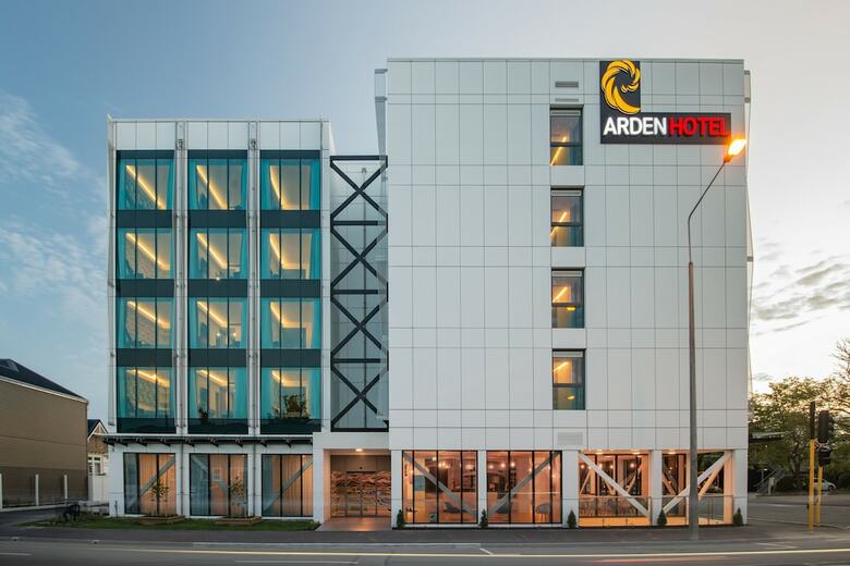 Arden Hotel