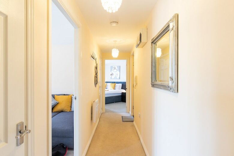 Velvet 2-bed Apartment Stewart Place - Ware