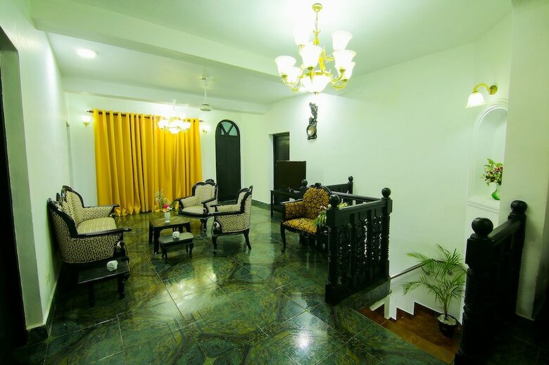 Hotel Stay Rumies