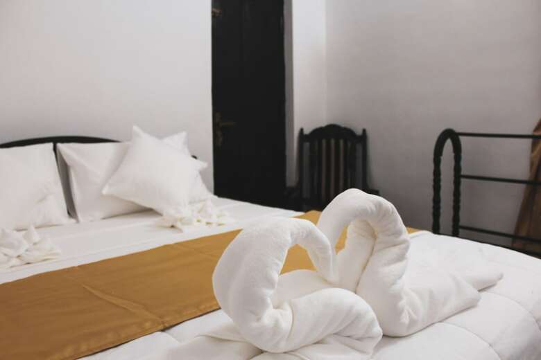 Hotel Stay Rumies