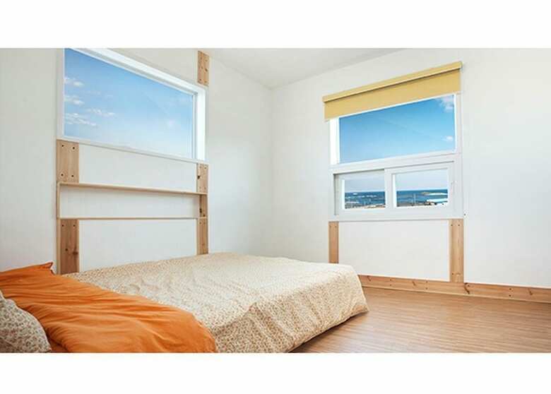 Hotel Jeju Cloudy Field House