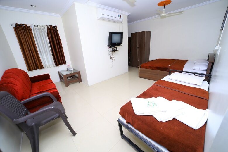 Hotel Saii Tirumala Residency