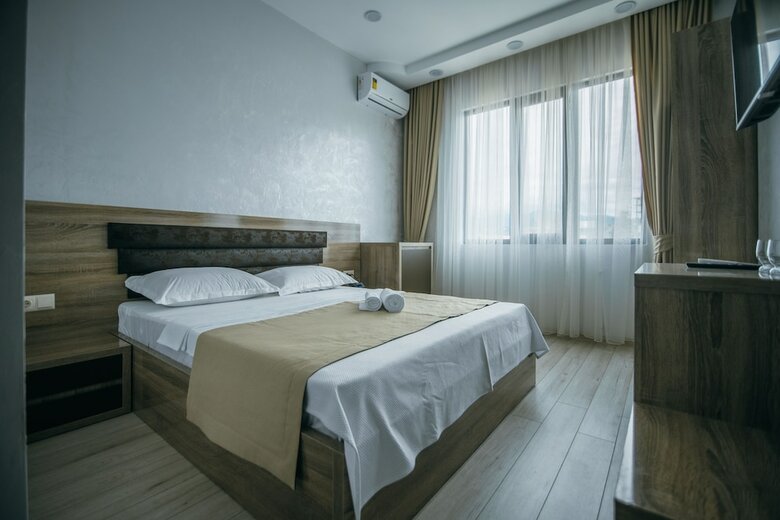 Hotel Batumi Palace