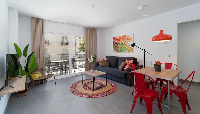 Apartamentos Sur Suites La Dorada