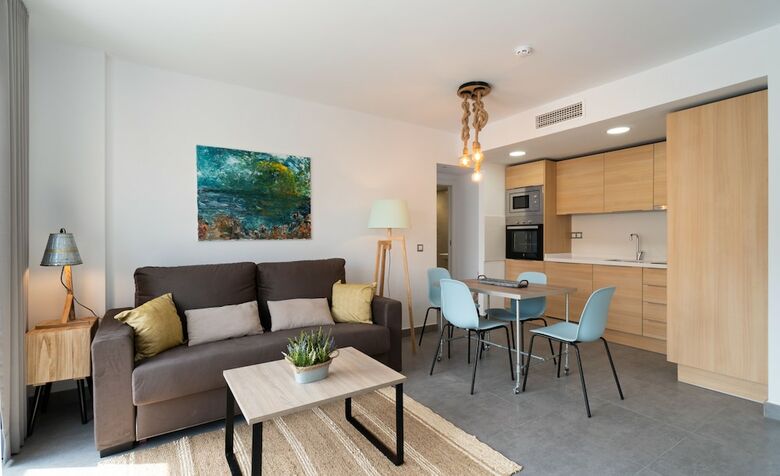 Apartamentos Sur Suites La Dorada