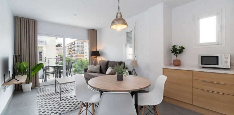 Apartamentos Sur Suites La Dorada