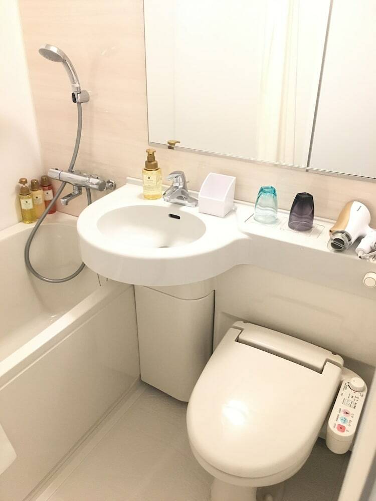 Hotel Via Inn Shin-osaka Shomenguchi