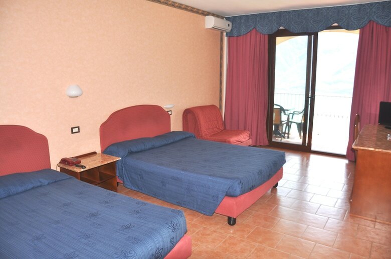 Hotel Village Bazzanega