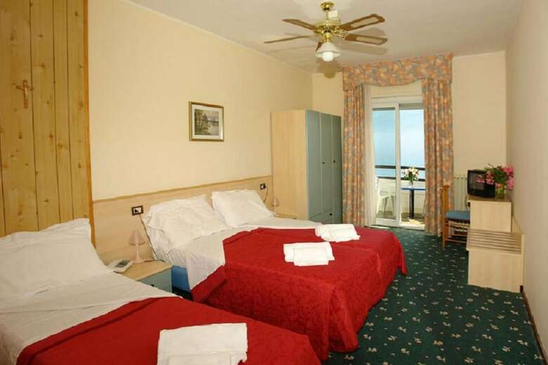 Hotel Village Bazzanega