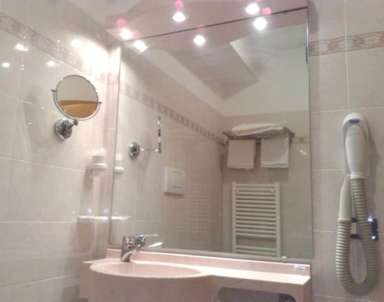 Hotel Village Bazzanega