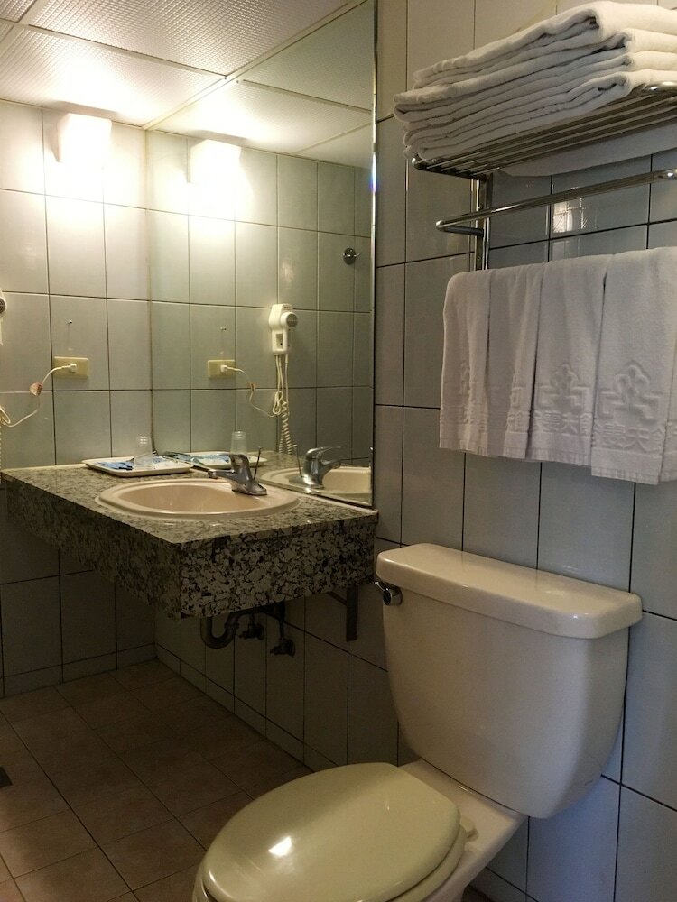 Family Hotel - Wennan