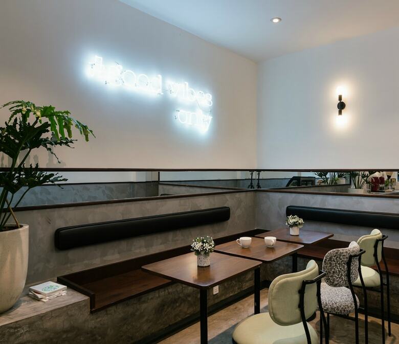Aparthotel Bare Gallery Boutique Stays