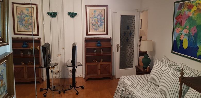 Apartamentos Mirando A Pi�ole