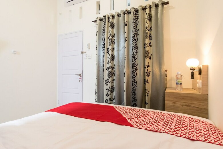 Hostal Oyo 873 Kamani Homestay Syariah