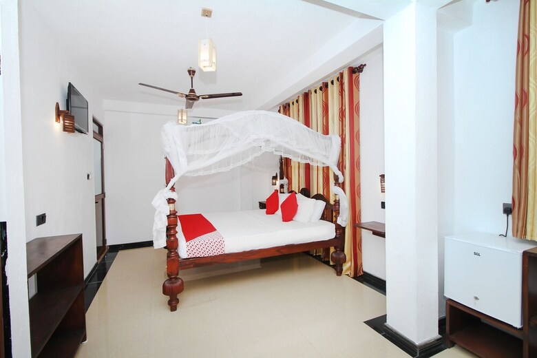 Oyo 295 Sea View Hotel 02