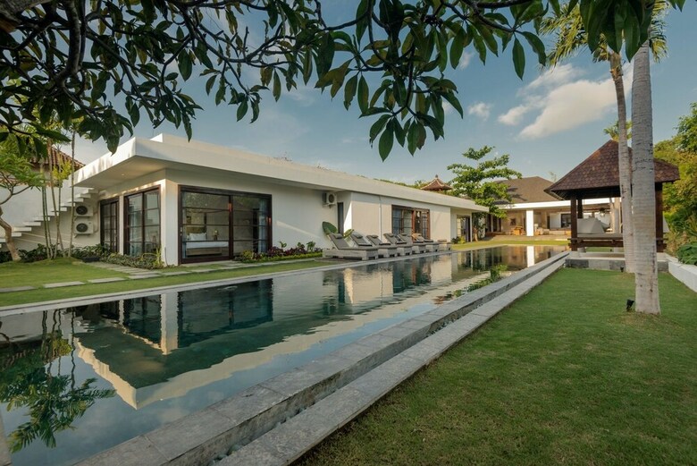 Villa The Christina Estate