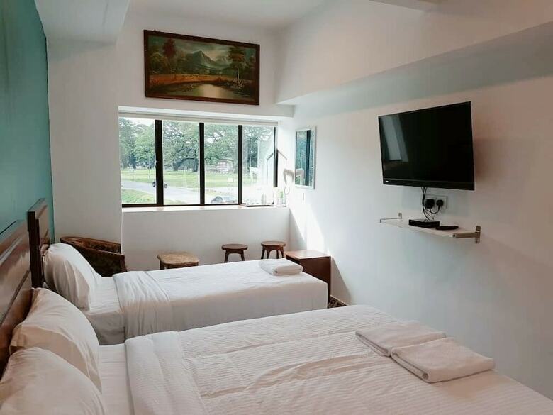 Hotel Pearl Inn