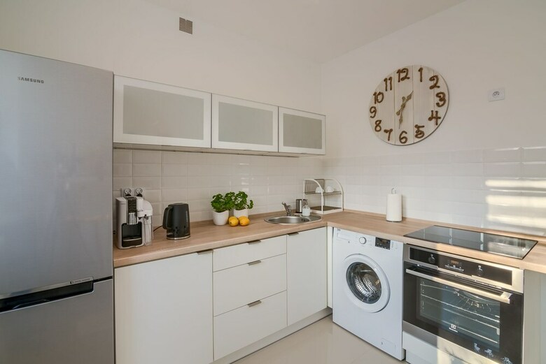 Hotel Apartments 4 You Hlonda