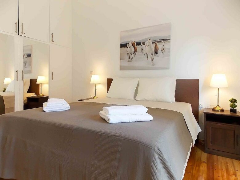 Modern Apartment Athens Center