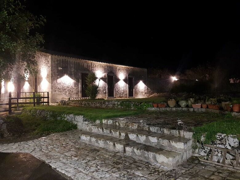 Hotel Regia Trazzera Ospitality And Relax