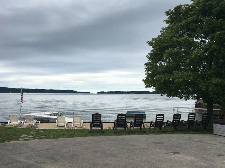 Portage Lake Motel