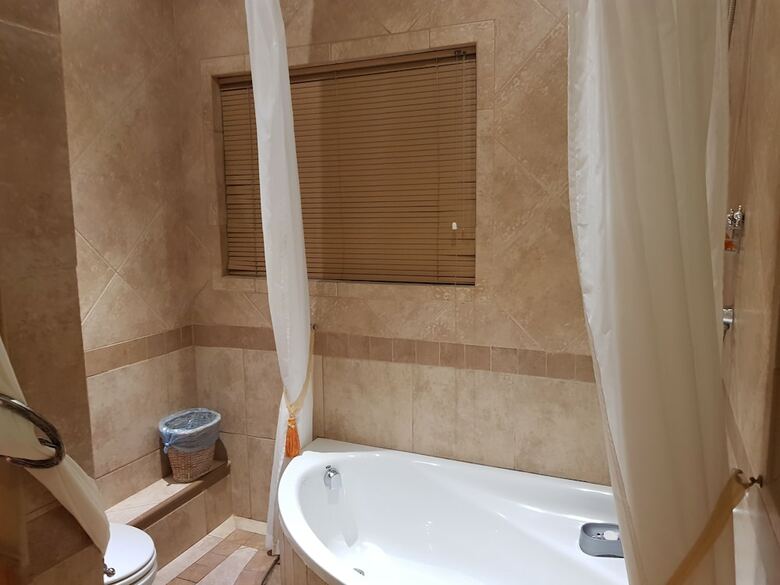 Hotel Bubez Guesthouse