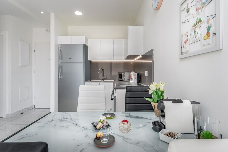Even Israel Apartments