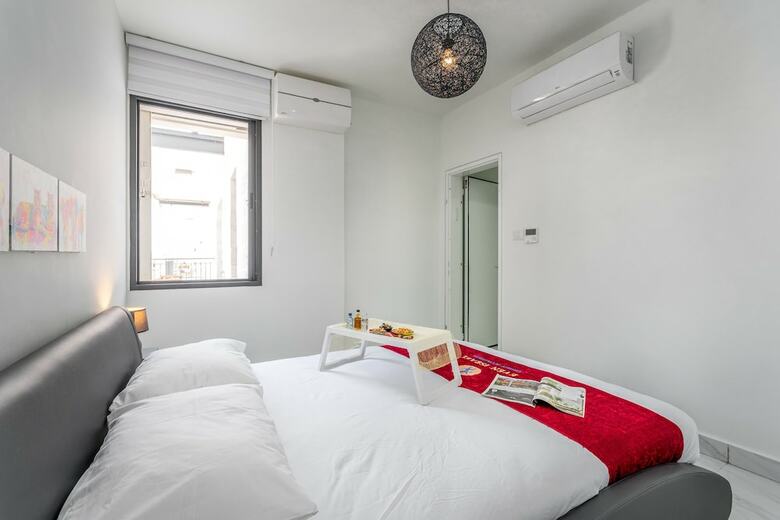Even Israel Apartments