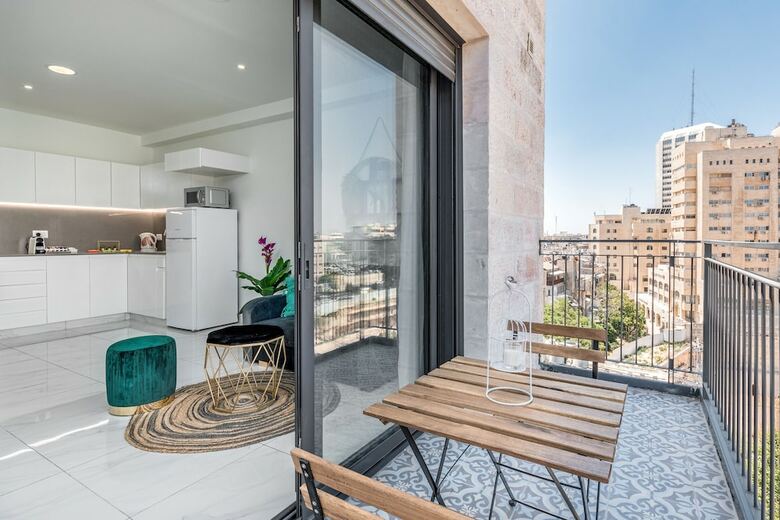 Even Israel Apartments